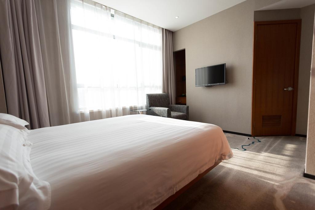 Radiance Hotel Shanghai Buitenkant foto