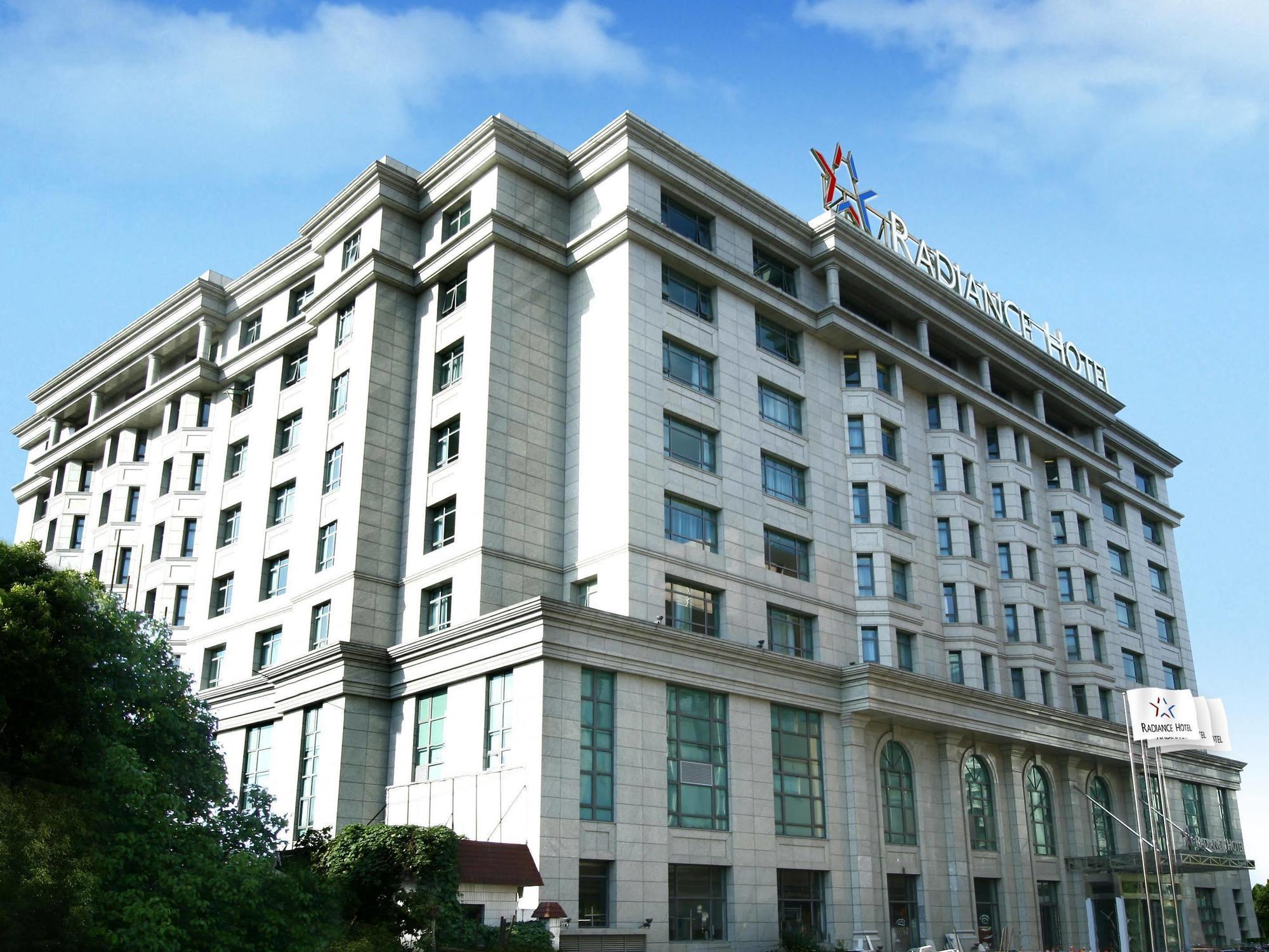 Radiance Hotel Shanghai Buitenkant foto